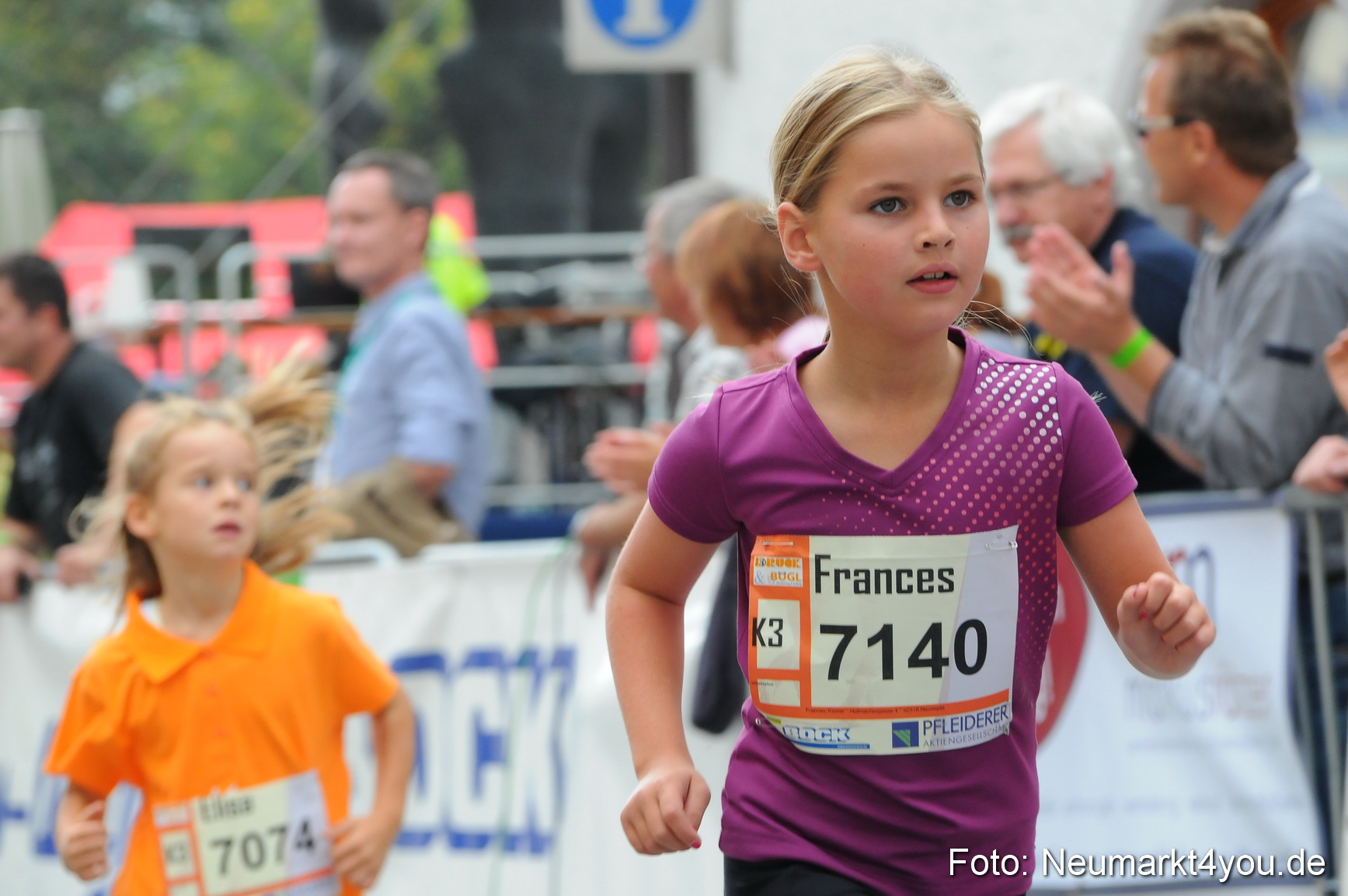 0050 Stadtlauf Neumarkt Bambinilaeufe 200909
